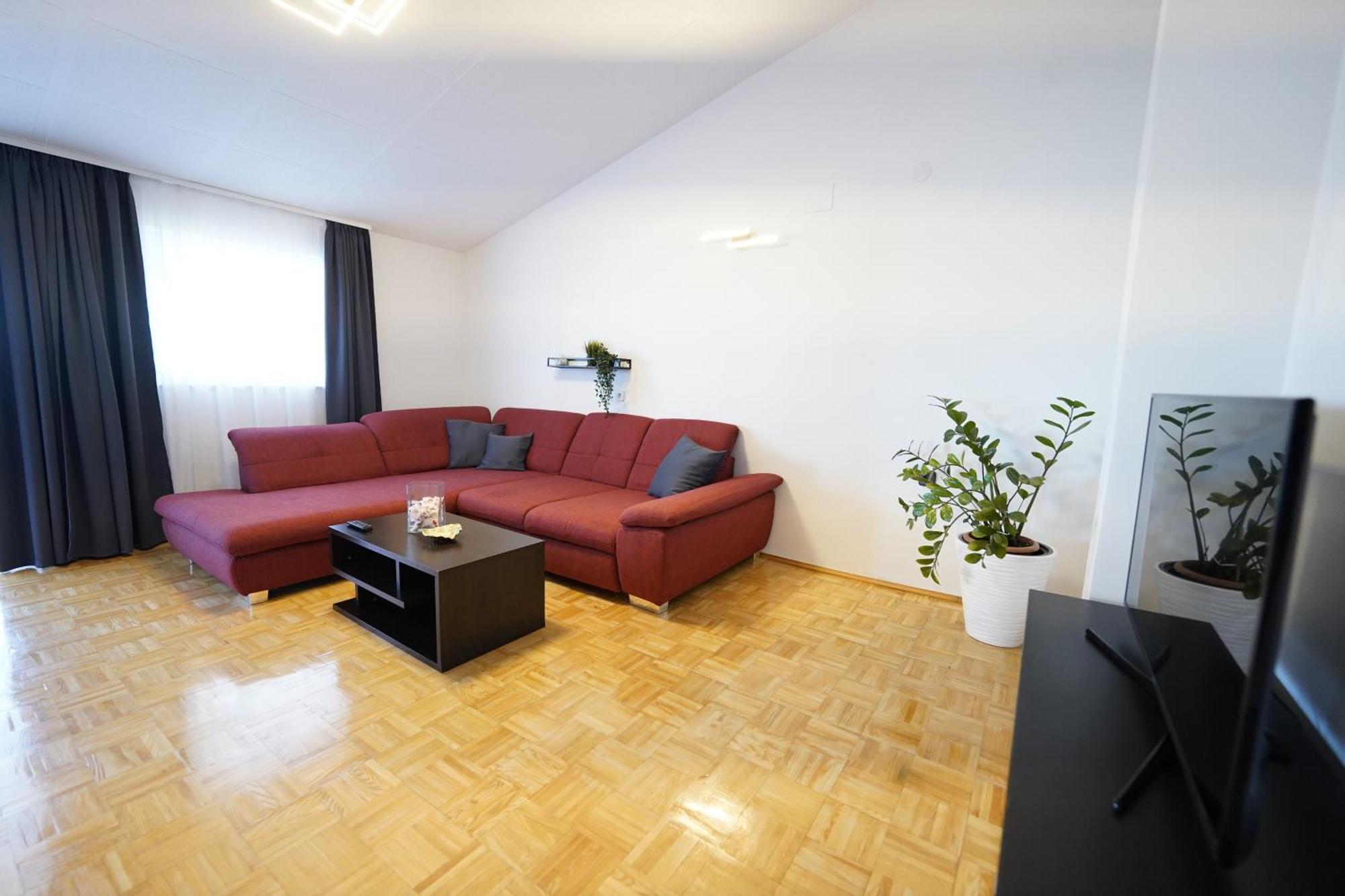 Apartments Loncar-Near Zrce Beach ノヴァリャ エクステリア 写真