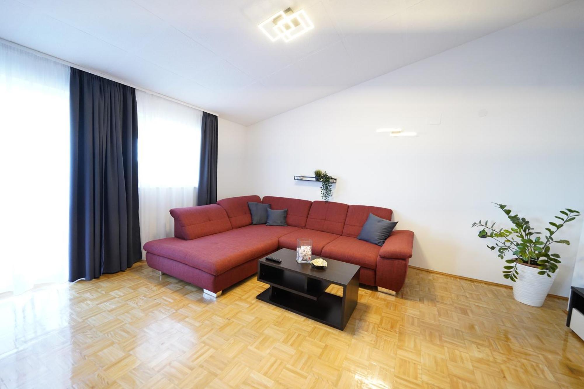 Apartments Loncar-Near Zrce Beach ノヴァリャ エクステリア 写真