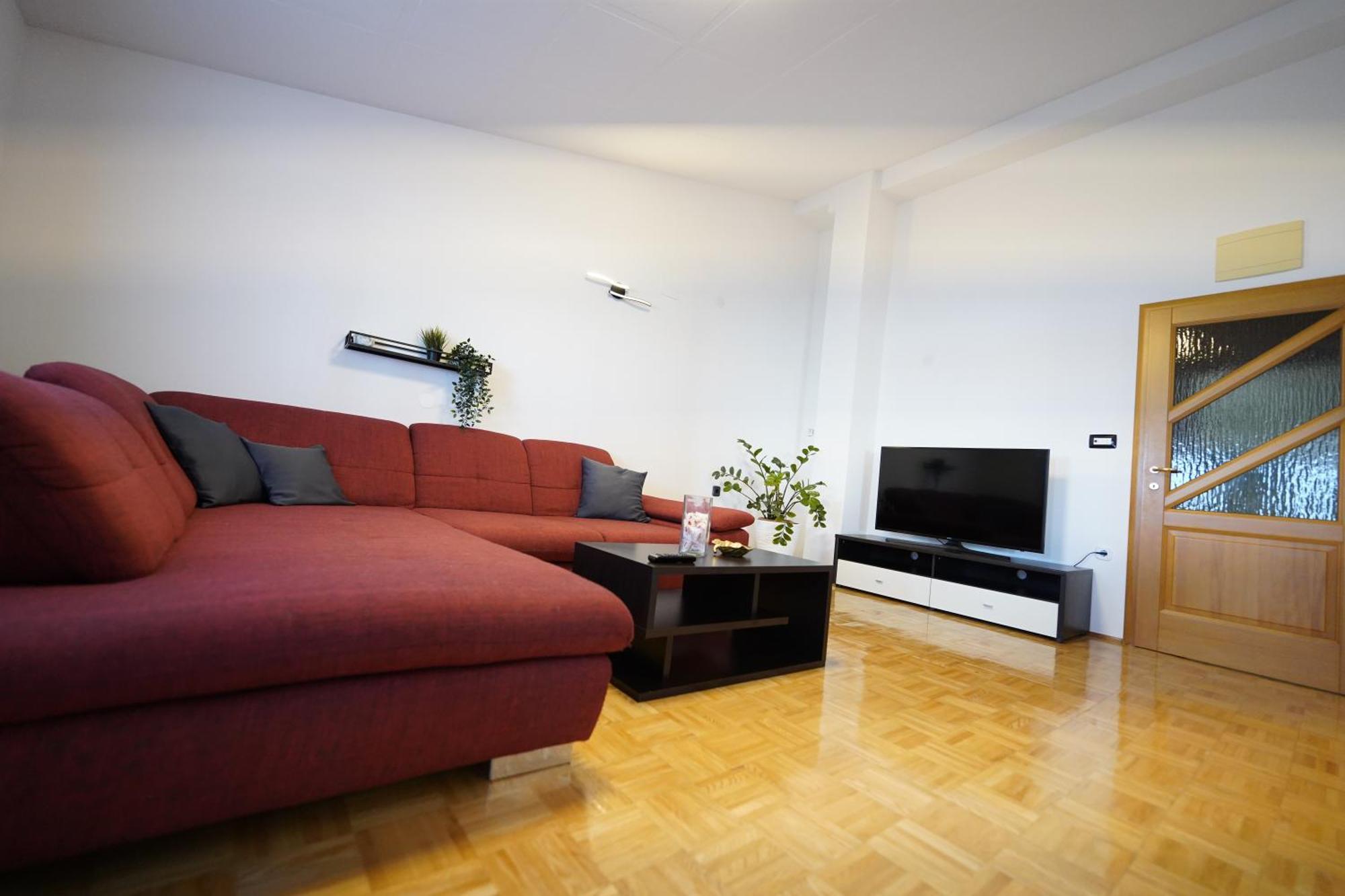 Apartments Loncar-Near Zrce Beach ノヴァリャ エクステリア 写真
